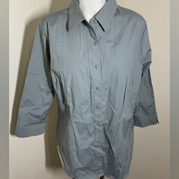 Women's Large Button-down dress shirt sage green stretchy - Picture 2 of 2
